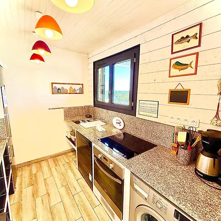 Holiday home Casamarina2a Maisons Bord De