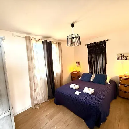 בית נופש Casamarina2a Maisons Bord De *