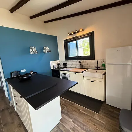 Casamarina2a Maisons Bord De Semesterbostad *