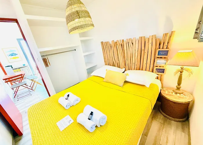 Casamarina2a Maisons Bord De بيت للعطل *